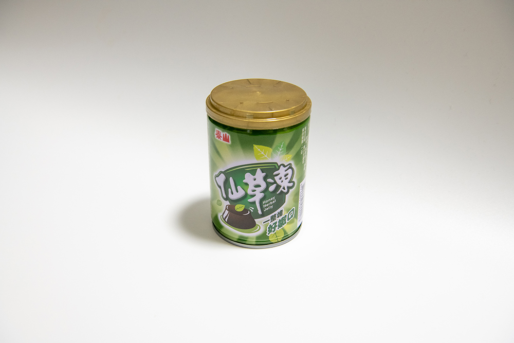 日本でも買える缶入り仙草ゼリー　泰山の仙草凍