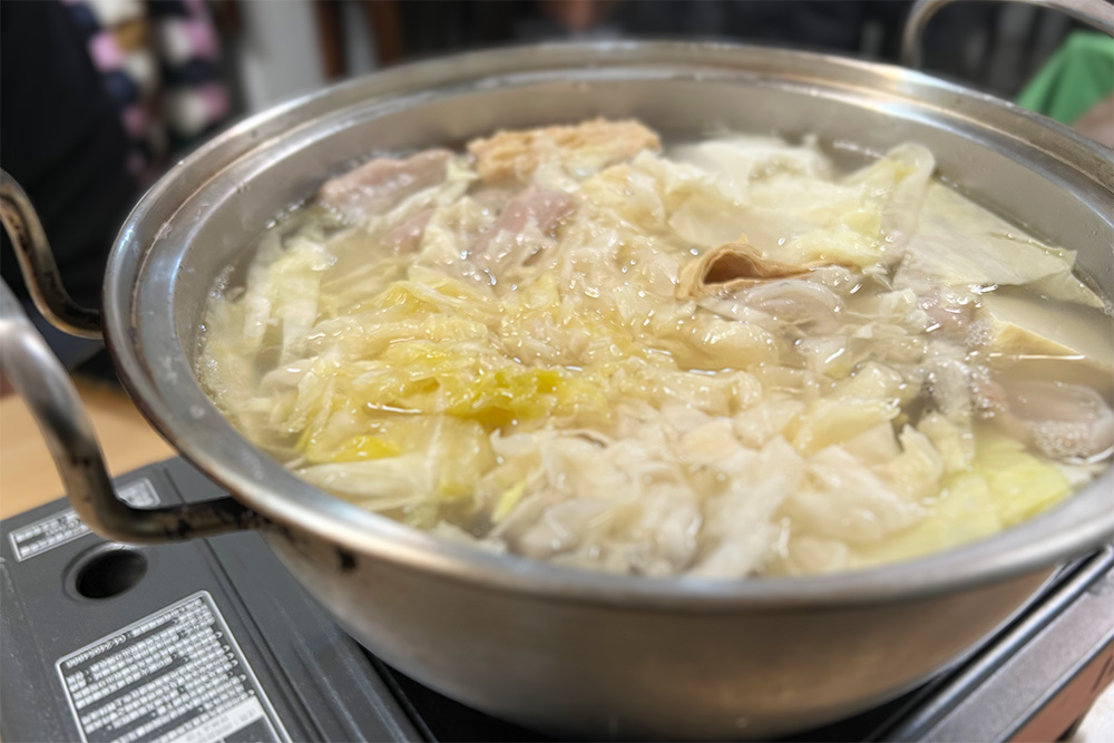 酸っぱいスープのお鍋　劉媽媽酸菜白肉鍋