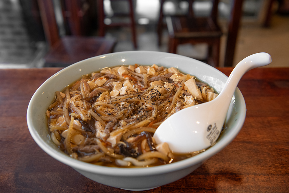 牛耳という麺屋さん