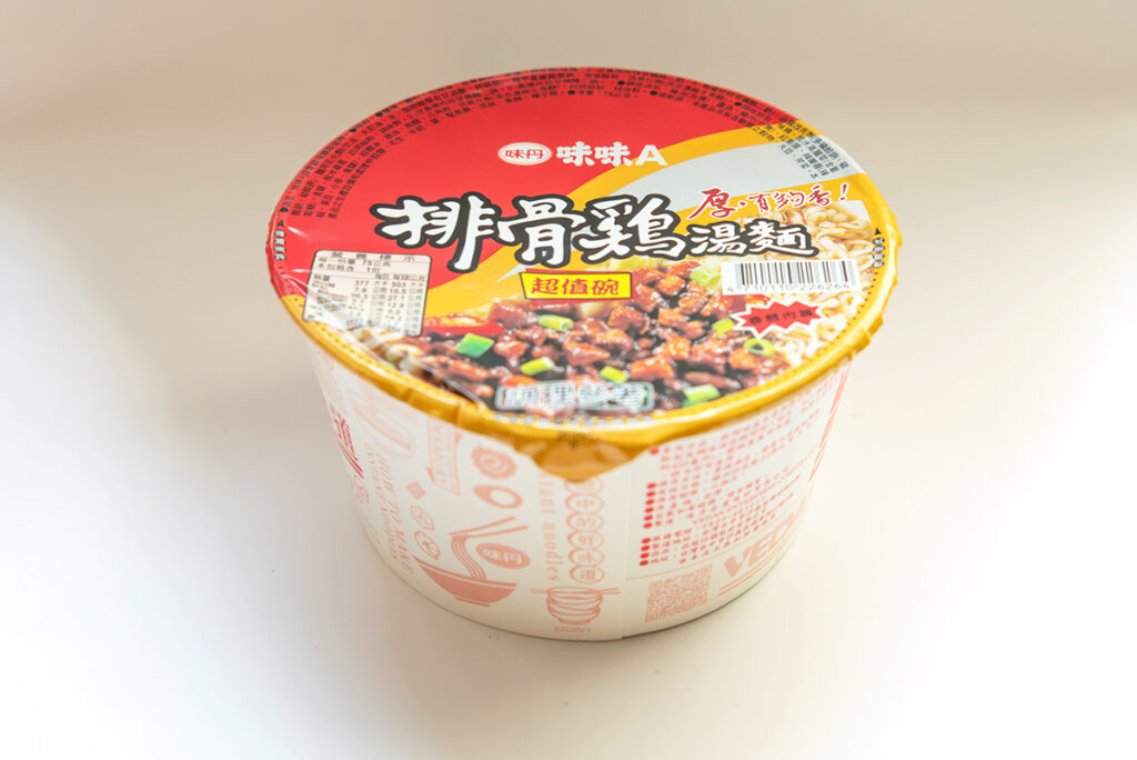味丹の味味A 排骨雞湯麵